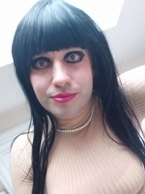 Thai ladyboys for dating / Ladyboys from Philippines for dating