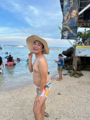 Thai ladyboys for dating / Ladyboys from Philippines for dating