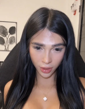 Thai ladyboys for dating / Ladyboys from Philippines for dating