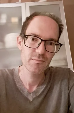 French men looking for love