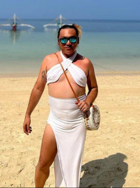 Thai ladyboys for dating / Ladyboys from Philippines for dating