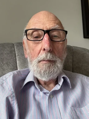 English men looking for love